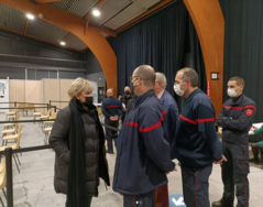 Le préfet d'Eure-et-Loir en visite au centre de vaccination de Chartres